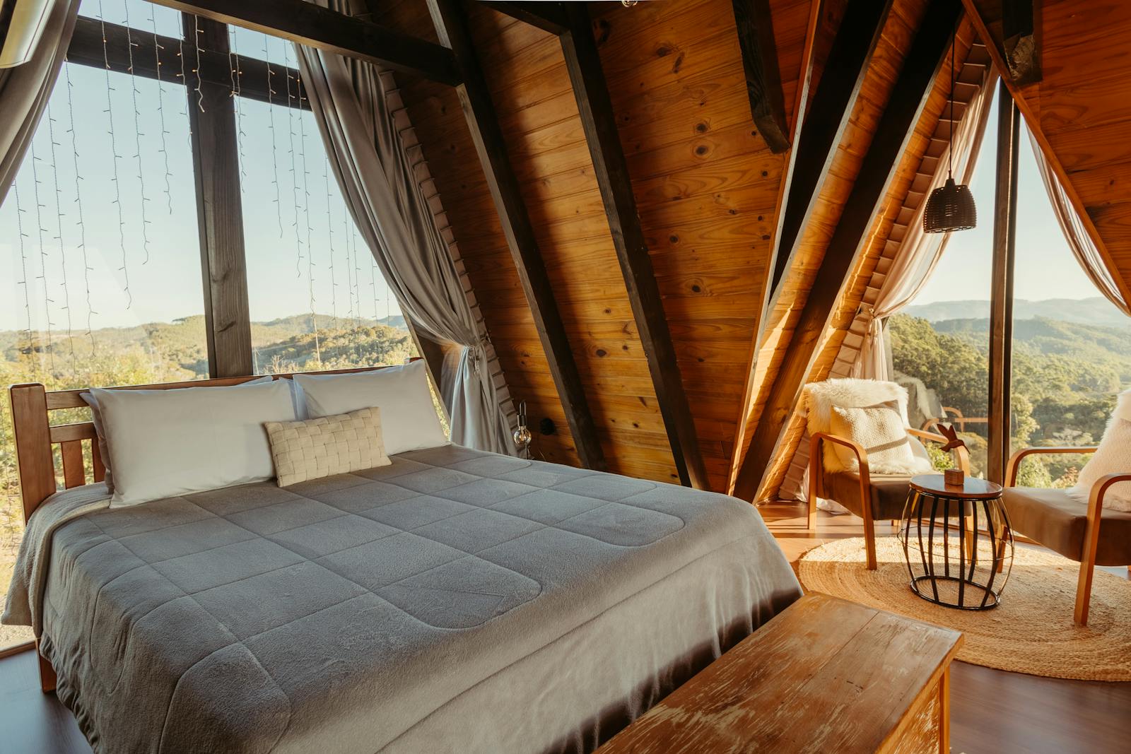 room-thumbnail